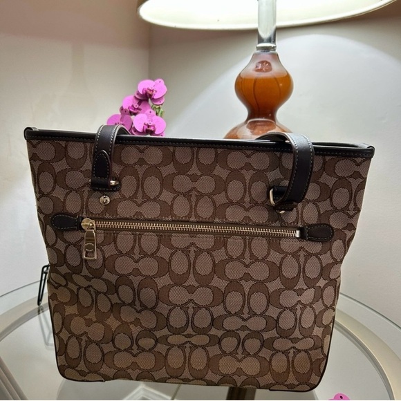 Coach Brown and Black Signature Tote - Picture 13 of 13